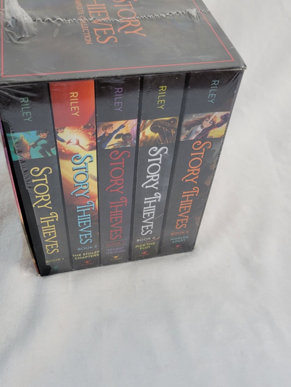 Story Thieves Complete Collection Boxset By James Riley - Picture 2 of 6